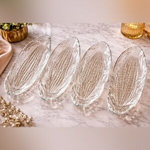 Vintage 1970s pressed glass corn-on-the-cob dishes — thick, heavy glass 🌽